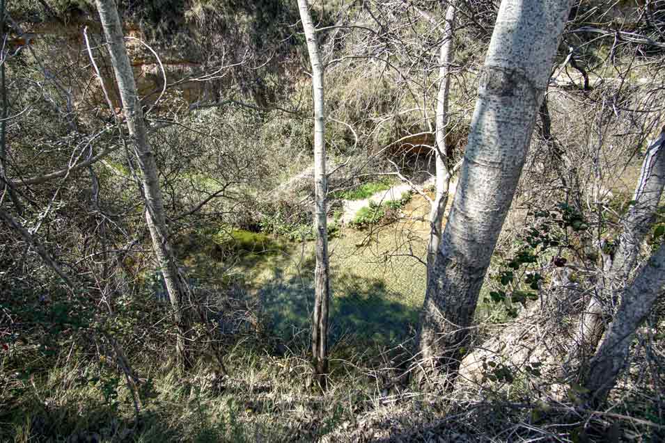 Como llegar al Toll-Blau---poza-con-cataratas---Alicante