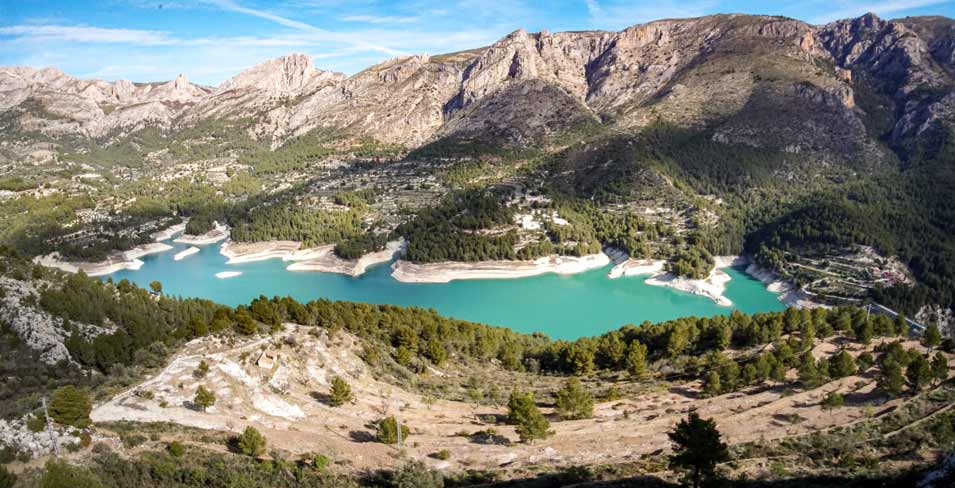 how to get to Guadalest Reservoir