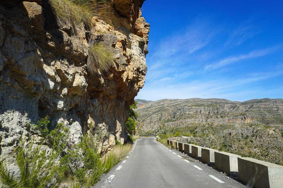 road to Otonel ravine