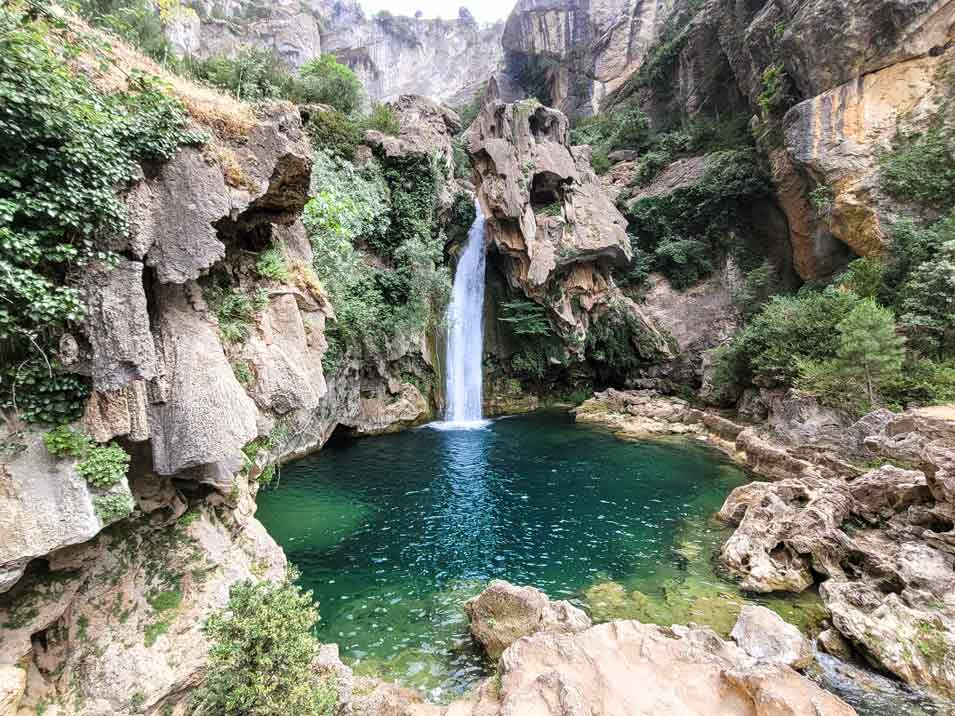 waterfall - Cascada de la Calavera